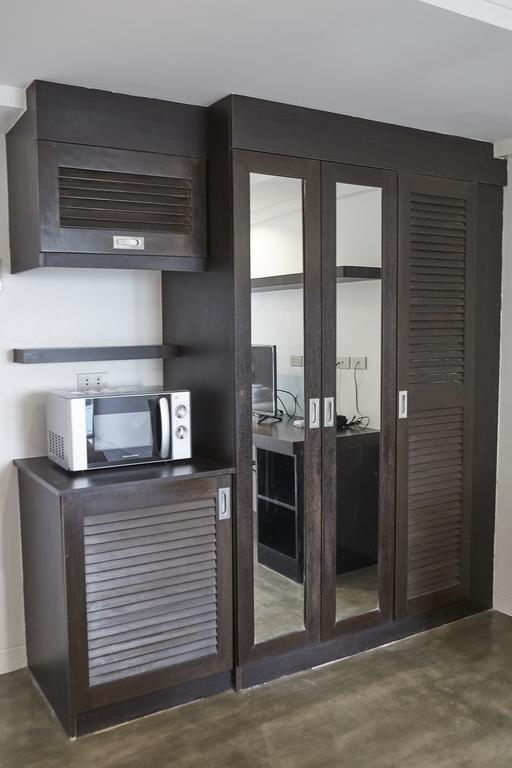 5880 Enriquez Residences Манила Экстерьер фото