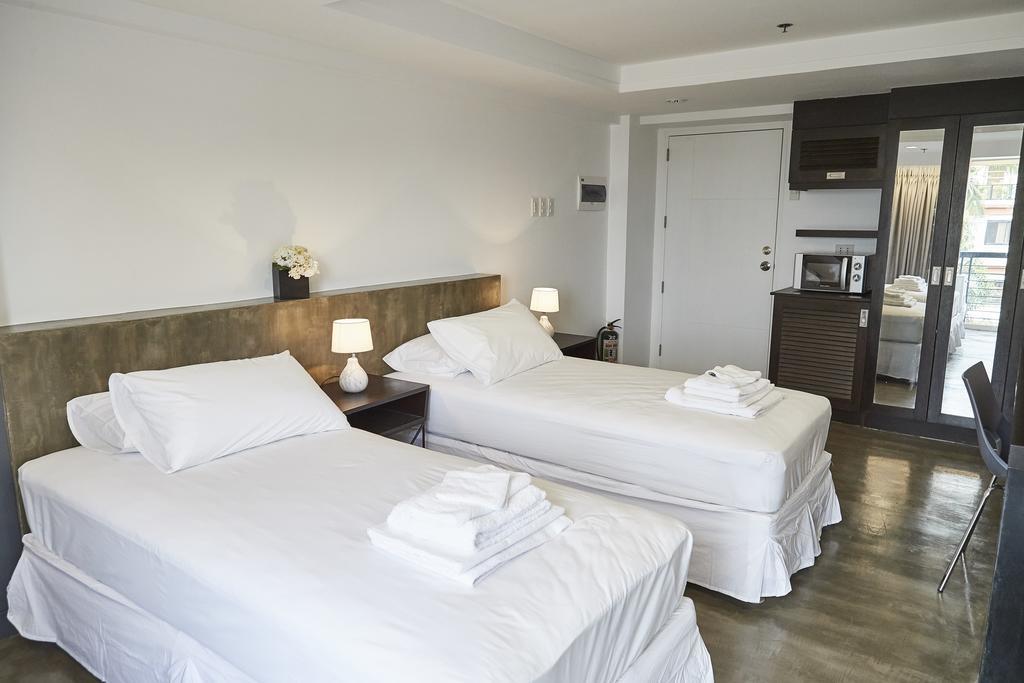 5880 Enriquez Residences Манила Экстерьер фото